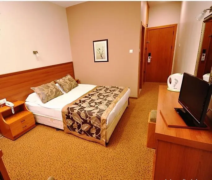 Cunda Basel Hotel Ayvalı
