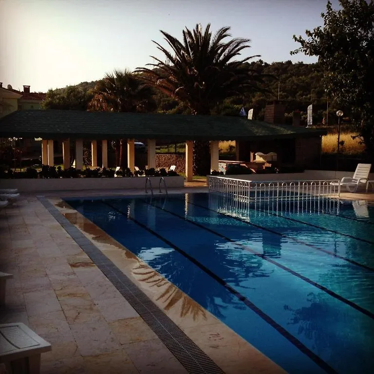 Cunda Basel Hotel Ayvalı
